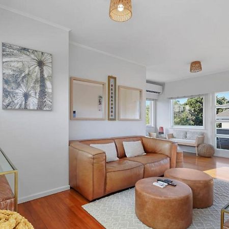 Amazing Home By Beach - Fully Aircon-Ed - Wifi Auckland Eksteriør bilde
