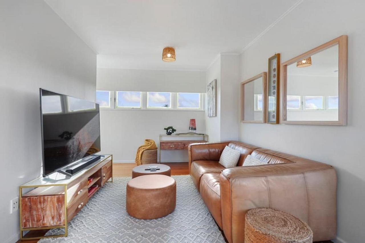 Amazing Home By Beach - Fully Aircon-Ed - Wifi Auckland Eksteriør bilde